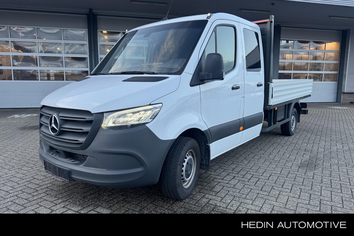 Mercedes-Benz Sprinter - 319 L3 Automaat Open Laadbak Dubbel Cabine | Standkachel | Stoelverwarming | LED | Airco | - AutoWereld.nl