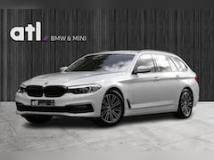 BMW 5-serie Touring - 530d High Executive Sportline, Elektrische trekhaak, Live Cockpit Professional, Shadowline