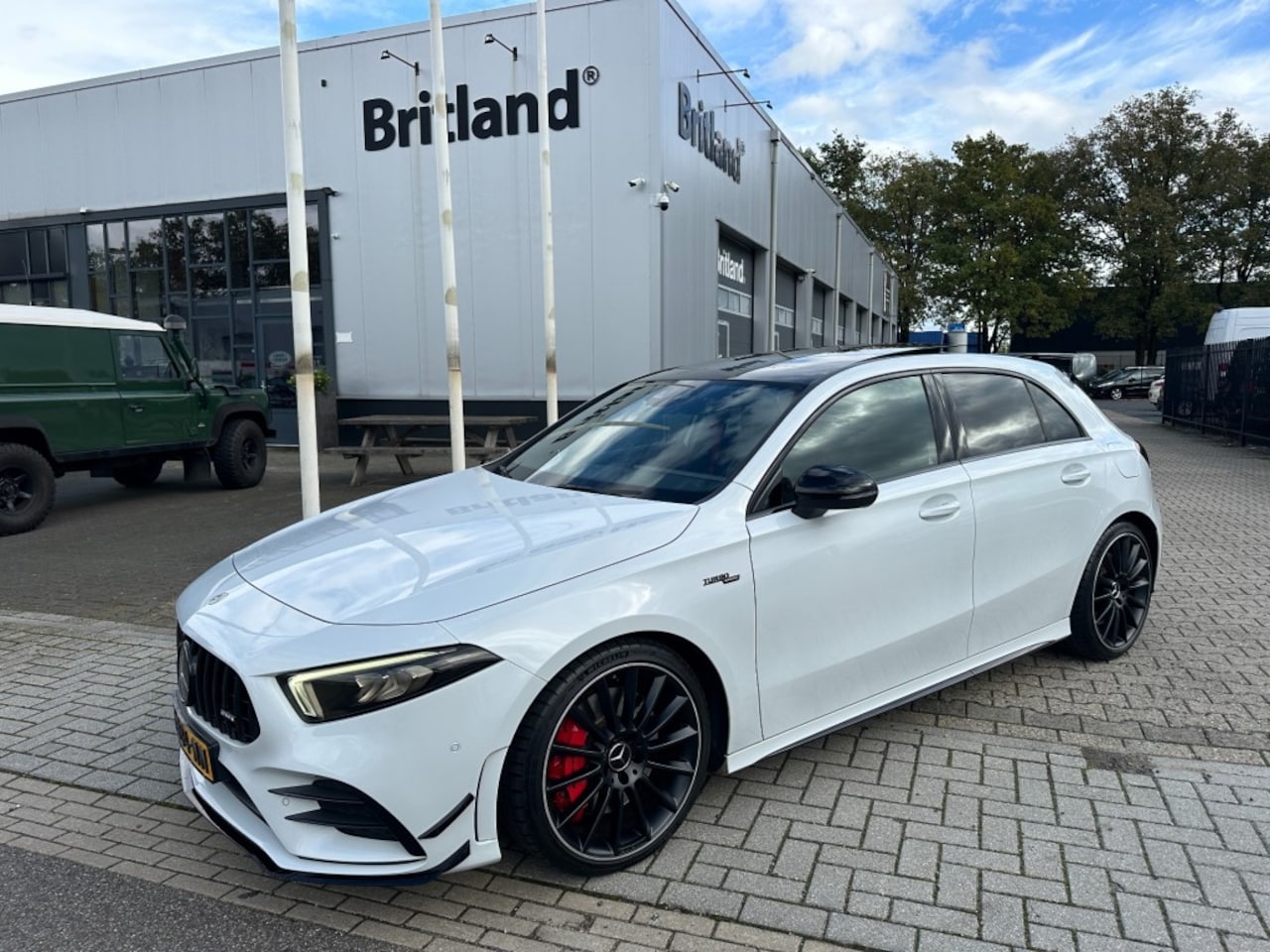 Mercedes-Benz A-klasse - AMG 35 4matic 2021 *Pano *Adaptive *Areo Pack *19 inch - AutoWereld.nl