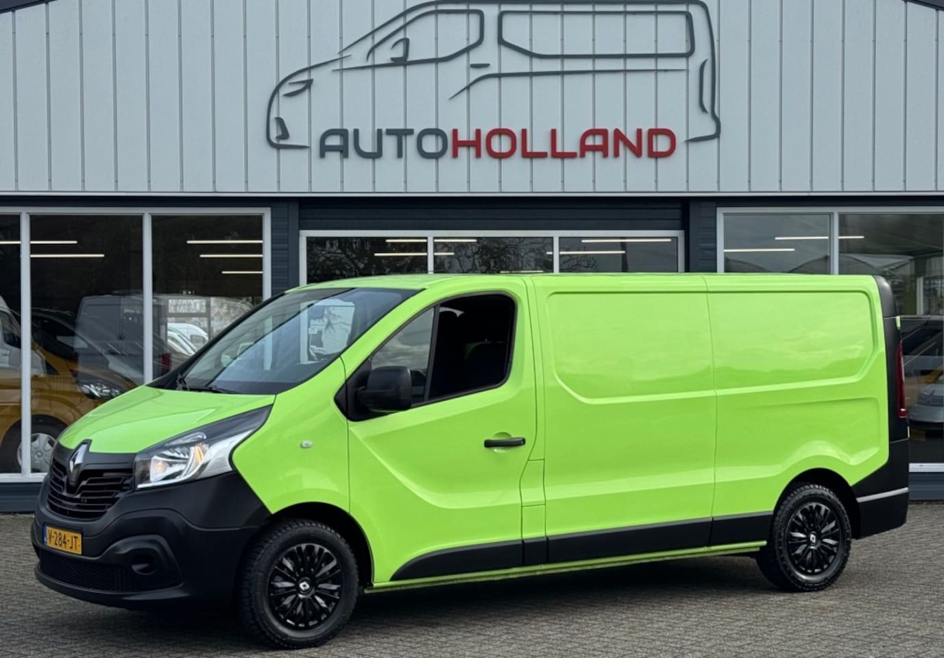 Renault Trafic - 1.6 DCI 89KW 121PK EURO 6 L2H1 AIRCO/ CRUISE CONTROL/ NAVIGATIE/ 100% DEALERONDERHOUDEN - AutoWereld.nl