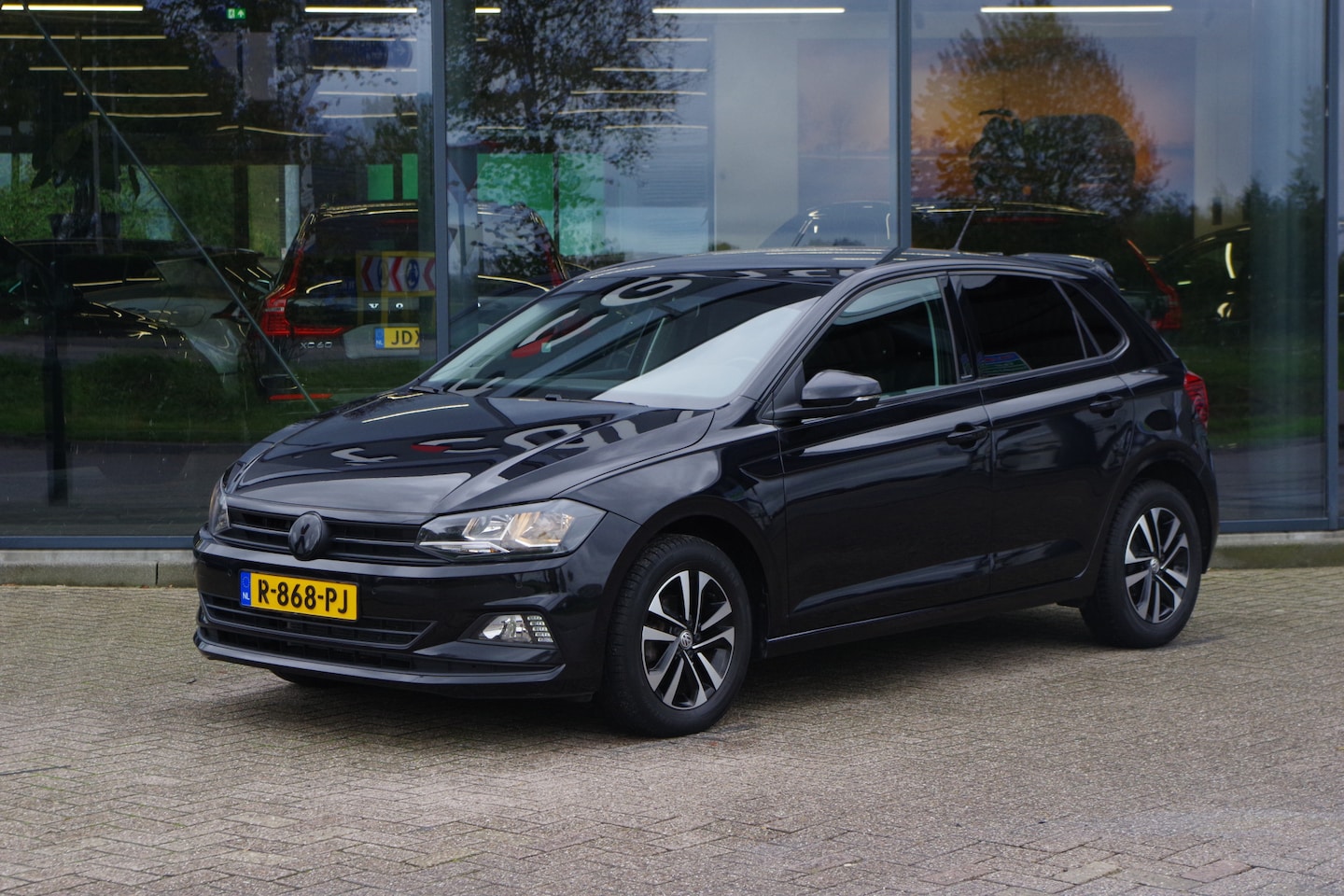 Volkswagen Polo - 1.0 TSI Comfortline Business 1.0 TSI 95 PK Comfortline Business, Adap. Cruise Control, Carplay - AutoWereld.nl