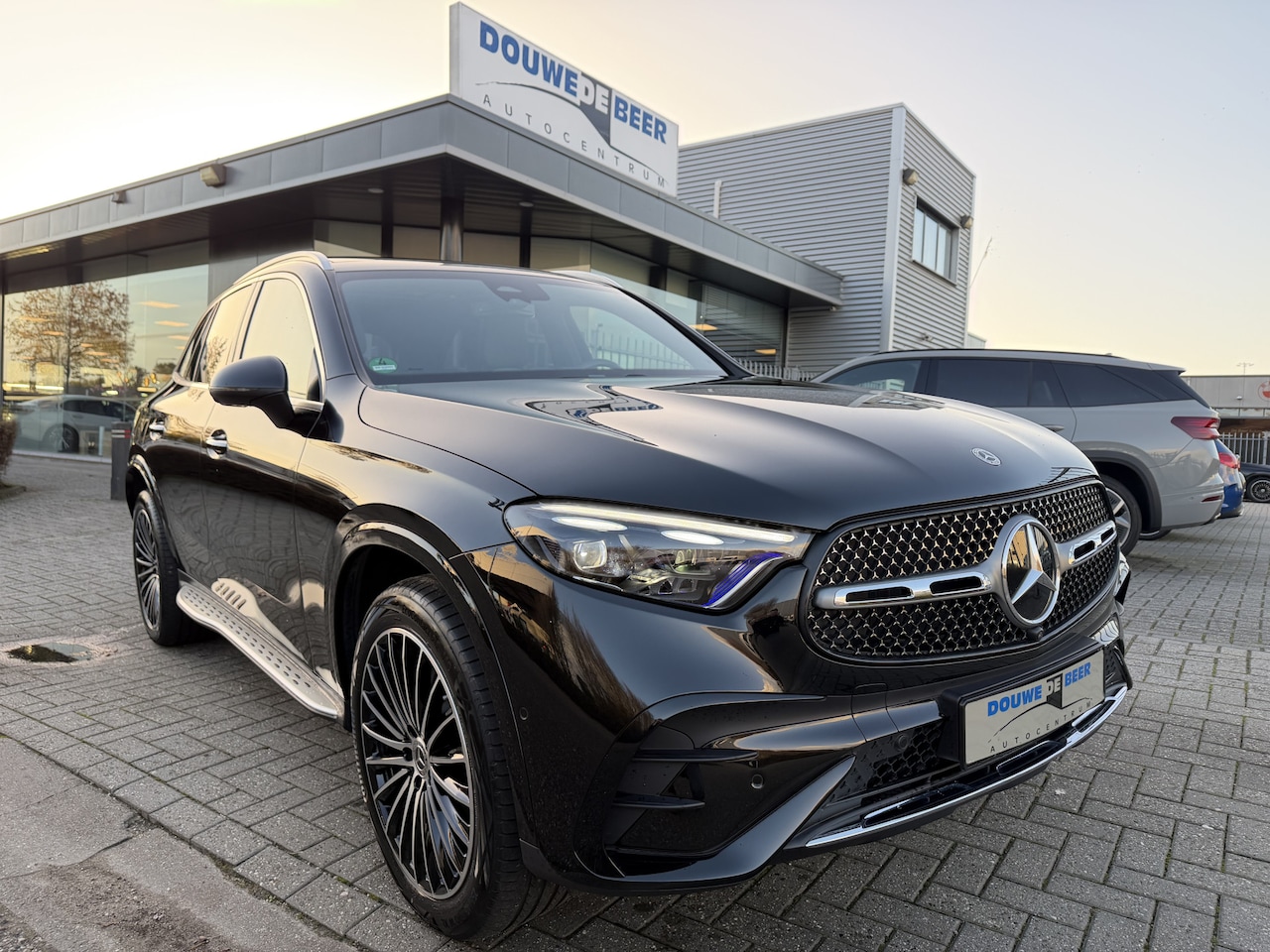 Mercedes-Benz GLC-klasse - 300e 4MATIC AMG Line Premium - AutoWereld.nl