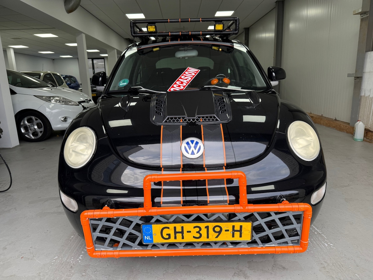 Volkswagen New Beetle - 2.0 Highline 2.0 Highline - AutoWereld.nl