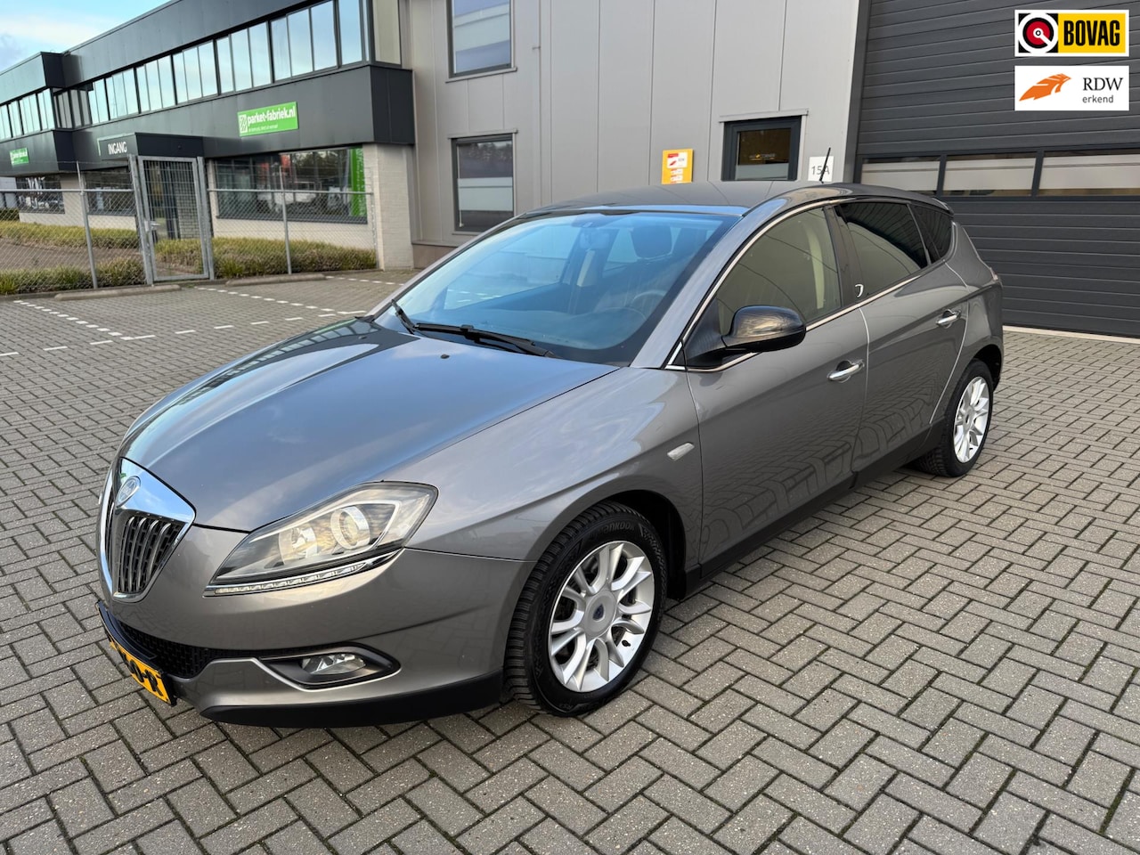 Lancia Delta - 1.9-16V Twin-Turbo Oro 1.9-16V Twin-Turbo Oro - AutoWereld.nl