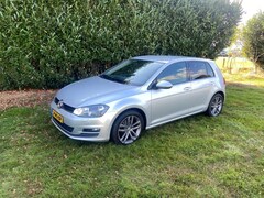 Volkswagen Golf - 7 Motor gereviseerd 6 VERSNELLINGEN