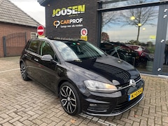 Volkswagen Golf - 1.4 TSI BNS ED. R C.3 x R LINE