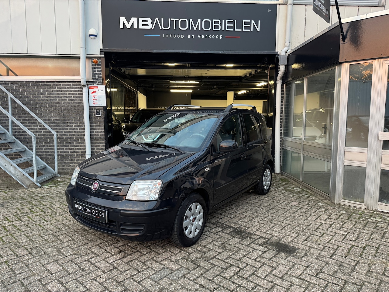 Fiat Panda - 1.2 Edizione Cool/110DKM/NAP/APK/Airco/Stuurbediening/trekhaak!! - AutoWereld.nl