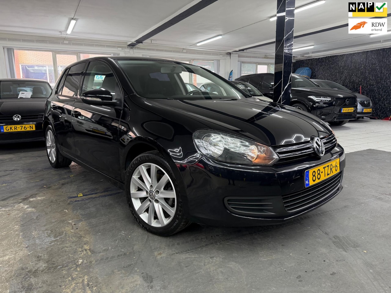 Volkswagen Golf - 1.4 TSI Comfortline Automaat /Airco/Navigatie - AutoWereld.nl