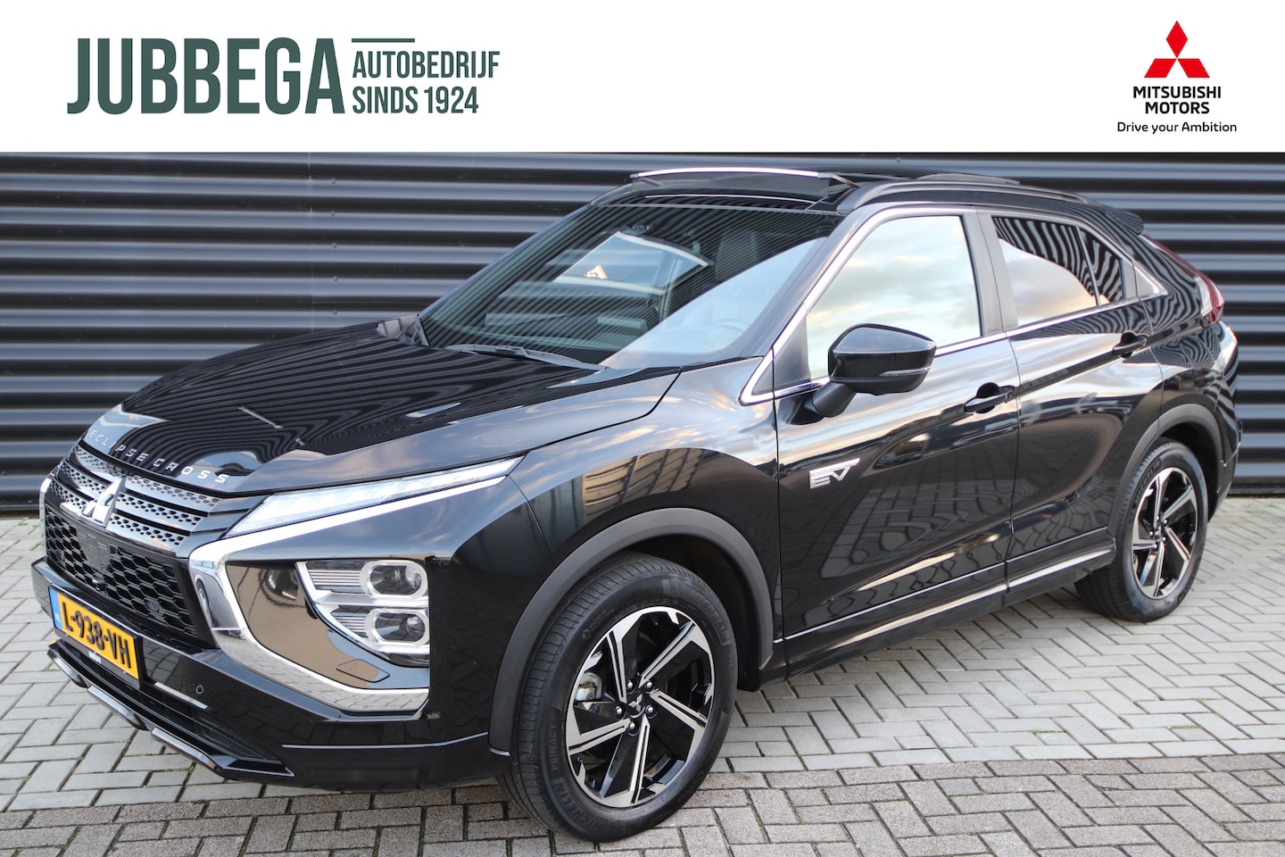 Mitsubishi Eclipse Cross - 2.4 PHEV Instyle 1e eigenaar, Dealer O.H., Nieuw door ons geleverd - AutoWereld.nl