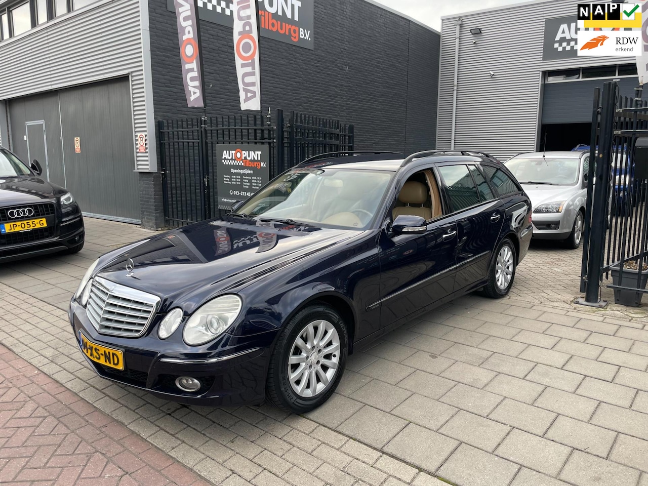 Mercedes-Benz E-klasse Estate - 200 K. Elegance Trekhaak Airco NAP APK - AutoWereld.nl