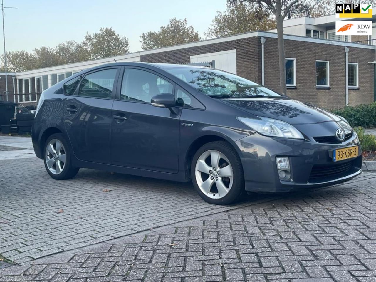 Toyota Prius - 1.8 Aspiration -APK -D. Onderhoud-Hybrid test resultaat - AutoWereld.nl