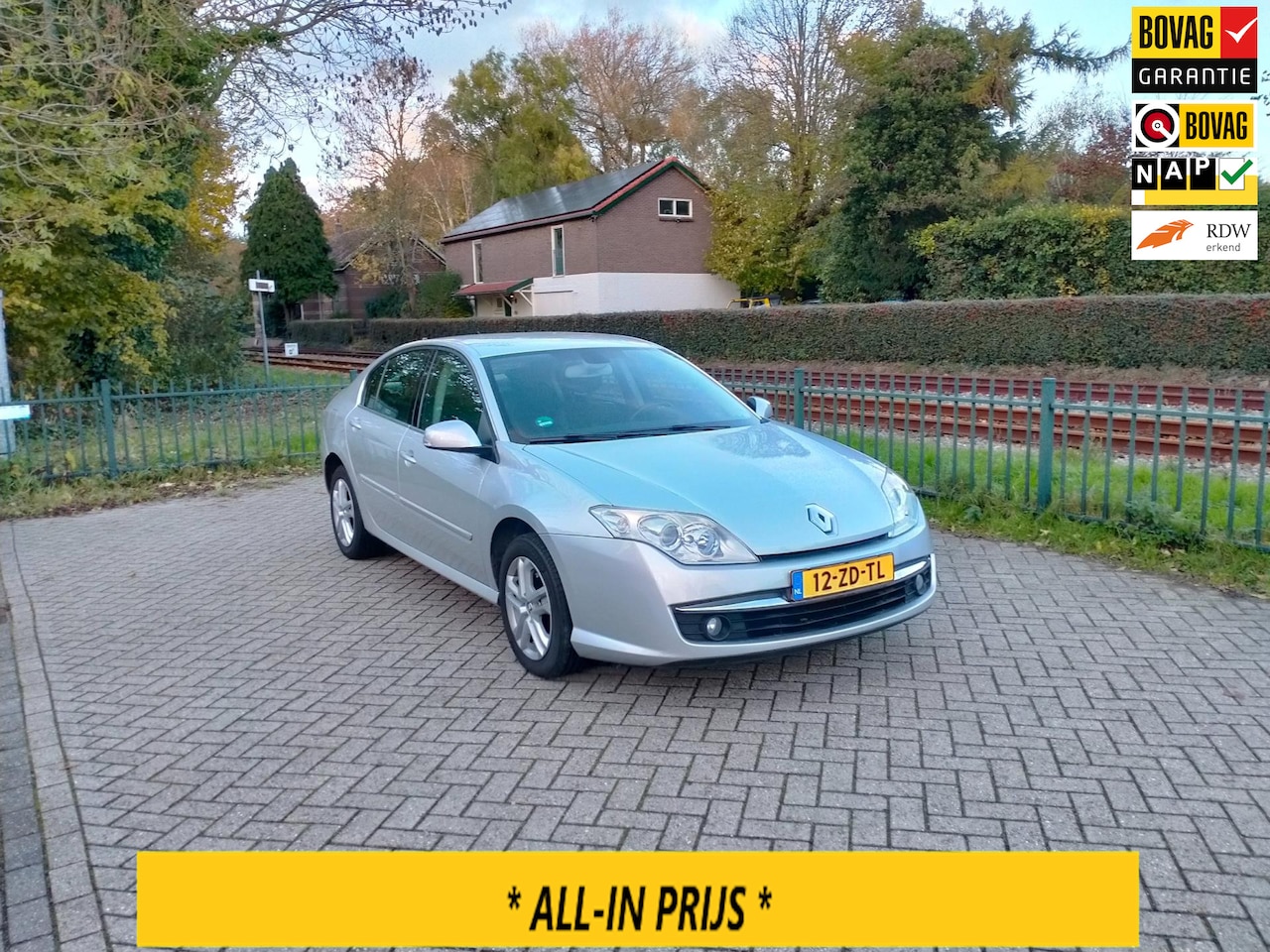 Renault Laguna - 2.0 16V Dynamique airco Youngtimer ALLINPRIJS - AutoWereld.nl