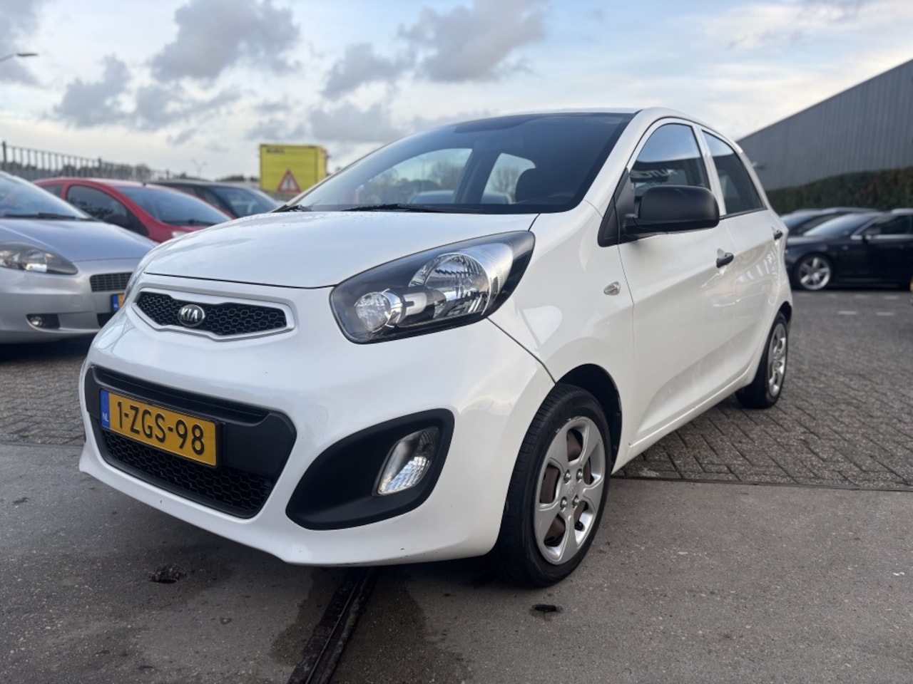 Kia Picanto - 1.0 CVVT EconomyLine 1.0 CVVT EconomyLine - AutoWereld.nl