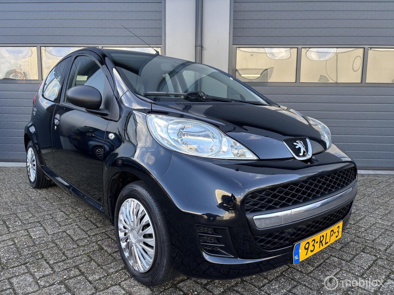 Peugeot 107 - 1.0-12V XS Uitvoering // NL Auto 126.Dkm - AutoWereld.nl