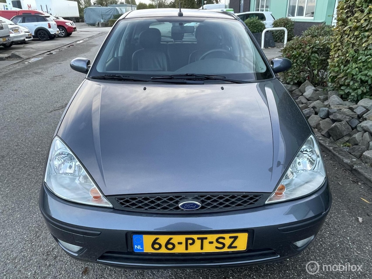 Ford Focus - 1.6-16V Futura Automaat 5DRS Apk Leder - AutoWereld.nl
