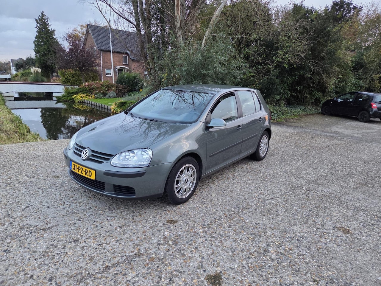 Volkswagen Golf - 1.4 FSI Trendline in perfecte staat - AutoWereld.nl