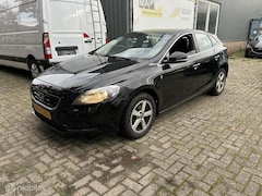 Volvo V40 - 2.0 D2 Ocean Race 390.798 km Leder / Nav / apk 9-26