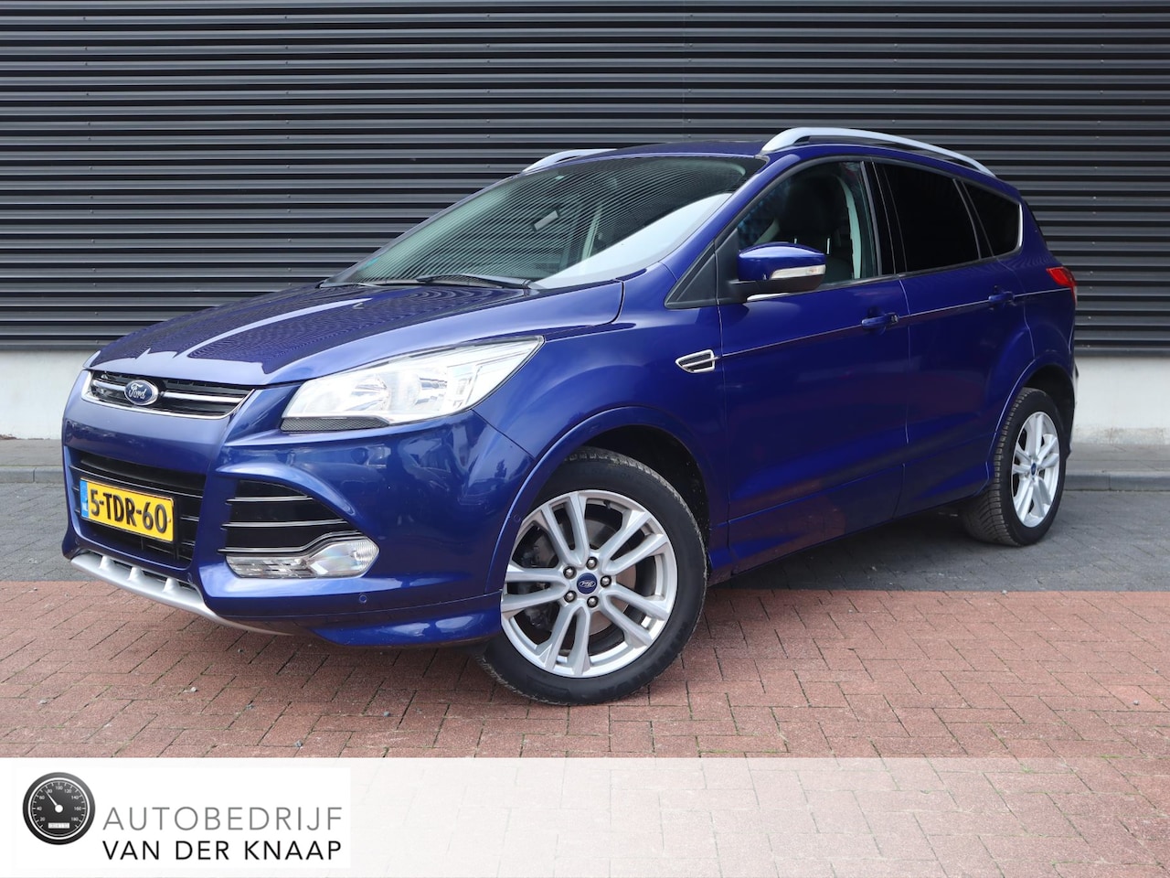Ford Kuga - 1.6 Titanium Plus 4WD | Airco | Cruise | Leder/Stof | PDC + Camera | - AutoWereld.nl