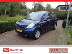 Daihatsu Sirion - 1.3 Comfort bij dealer met 6 maanden garantie, en dealeronderhoud