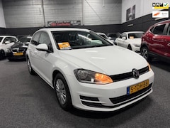 Volkswagen Golf - 1.2 TSI Trendline