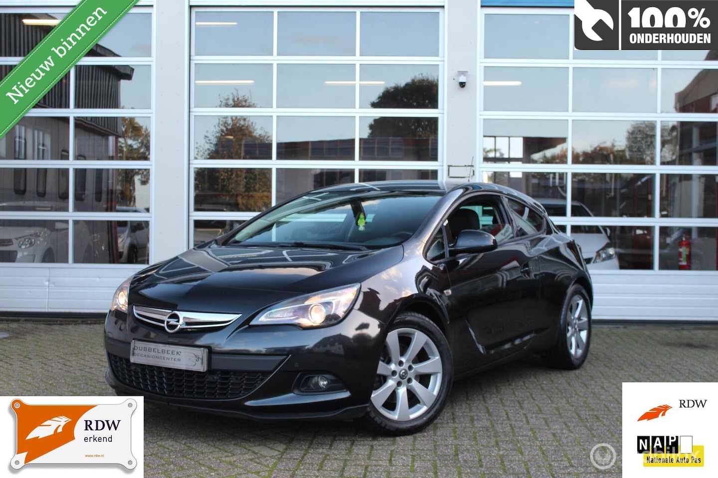 Opel Astra GTC - 1.4-16V Turbo 140PK 6-BAK SPORT START/STOP AIRCO/CLIMATE CONTROL CRUISE CONTROL MULTIFUNCT - AutoWereld.nl
