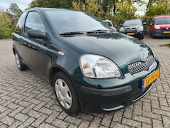 Toyota Yaris - 1.3 16v VVT-i Linea Terra, Dealer onderhouden