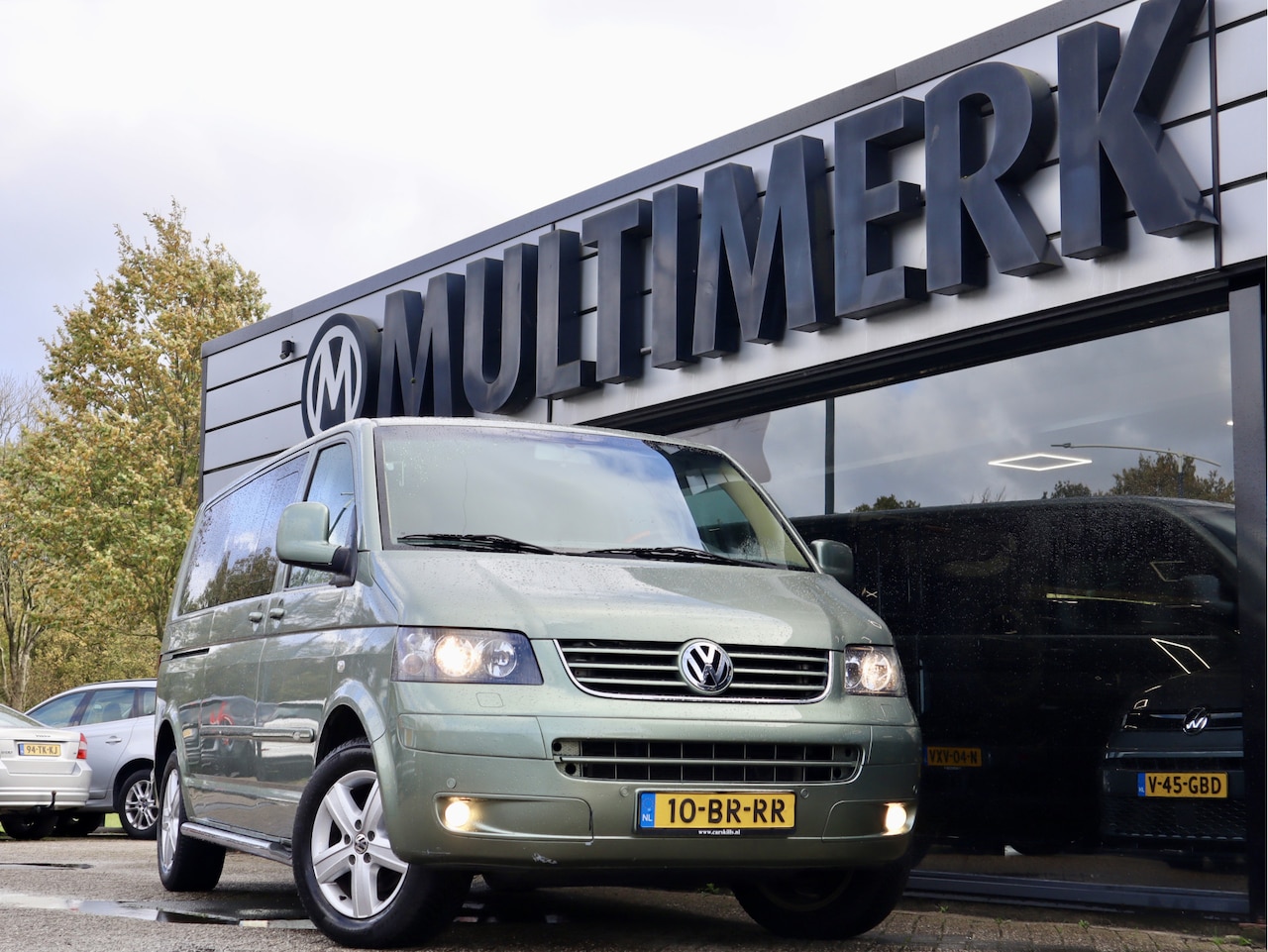 Volkswagen Transporter Multivan - 2.5 TDI AUTOMAAT DUBBELE CABINE MARGE/BTW VRIJ - AutoWereld.nl