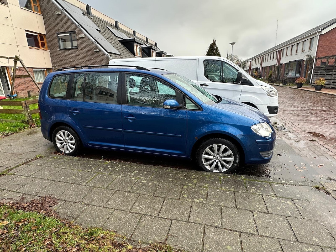 Volkswagen Touran - 1.4 TSI Comfortline | Automaat | Android Auto | Nieuw banden | NAP 145.560 km - AutoWereld.nl