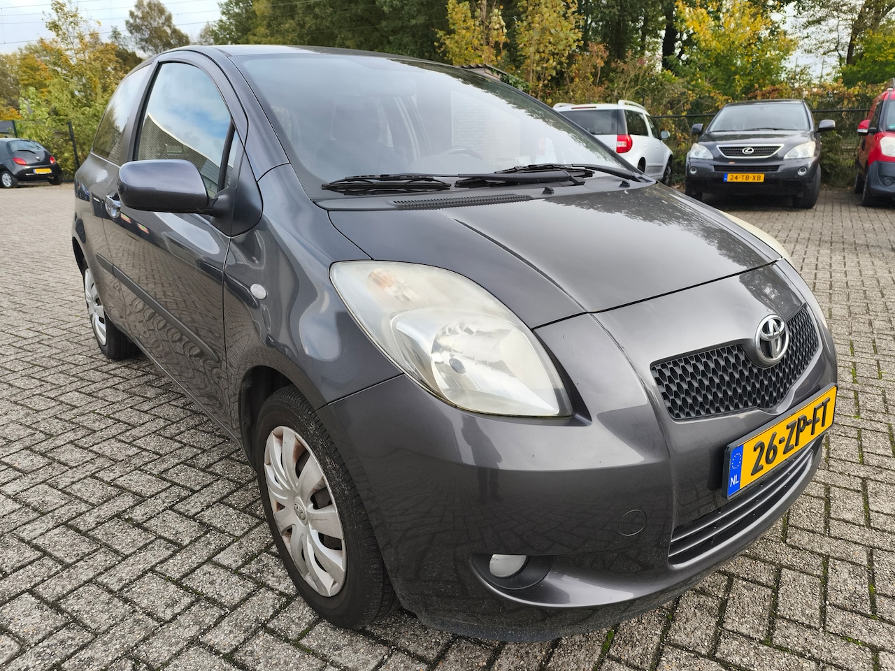 Toyota Yaris - TOYOTA 1.3 16v VVT-i Linea Sol, Airco, APK tot 03-10-2026 - AutoWereld.nl