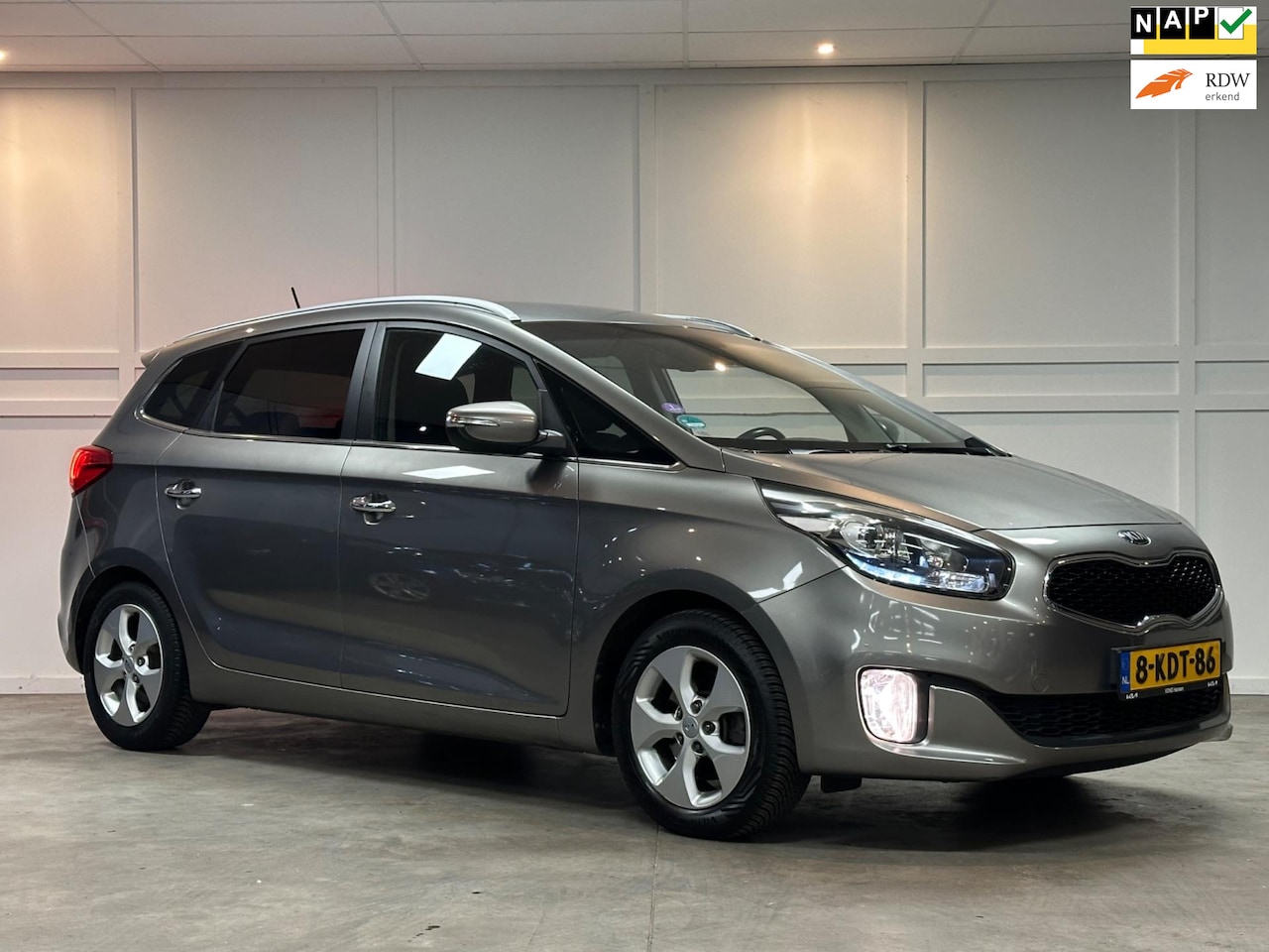 Kia Carens - 1.6 GDi Business Pack / 7-Zits / Camera / Cruise - AutoWereld.nl