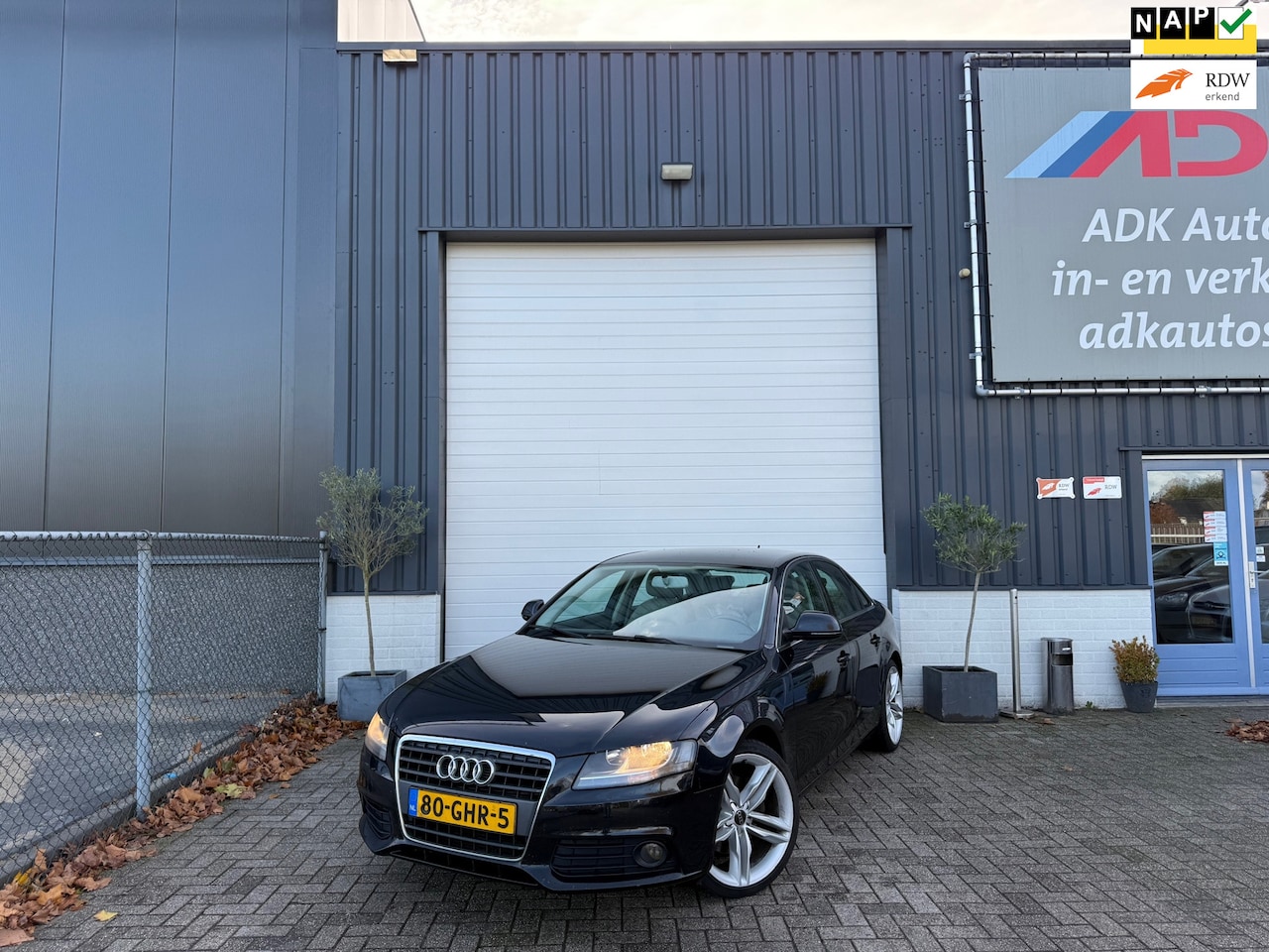 Audi A4 Limousine - 1.8 TFSI Pro Line Business LEDER/18'/TREKHAAK/NAVI/CLIMA - AutoWereld.nl