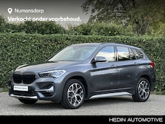 BMW X1 - sDrive20i | xLine | High Exe | 18'' | Head-Up | HiFi | Trekhaak | Camera