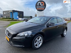 Volvo V40 - 2015 * 2.0 D2 Momentum * ELEC. RAMEN * CLIMA * LMV * PDC *EXPORT OF HANDEL