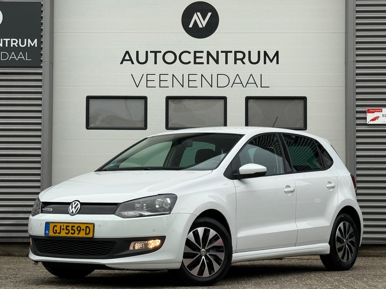 Volkswagen Polo - 1.4 TDI BlueMotion 75 PK NWE APK TREKHAAK/PDC/CRUISE/NAVI - AutoWereld.nl