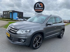 Volkswagen Tiguan - 2013 * 1.4 TSI R-Line Edition * AUTOMAAT * PANO * LMV * STOELVERWARMING * VOLLEDER