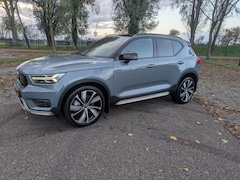 Volvo XC40 - Recharge P8 AWD R-Design Full options / 408pk / AWD / Trekhaak / BTW