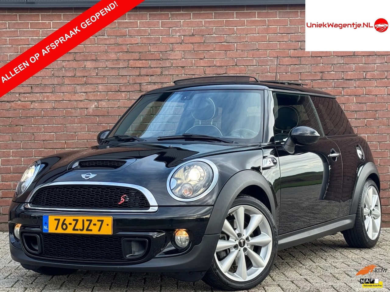 MINI Cooper S - Mini 1.6 CHILI | NL-AUTO! | PANODAK! | LEDER! - AutoWereld.nl