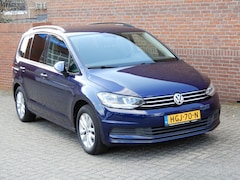 Volkswagen Touran - 1.2 TSI CONNECTED SERIES 7PERSOONS