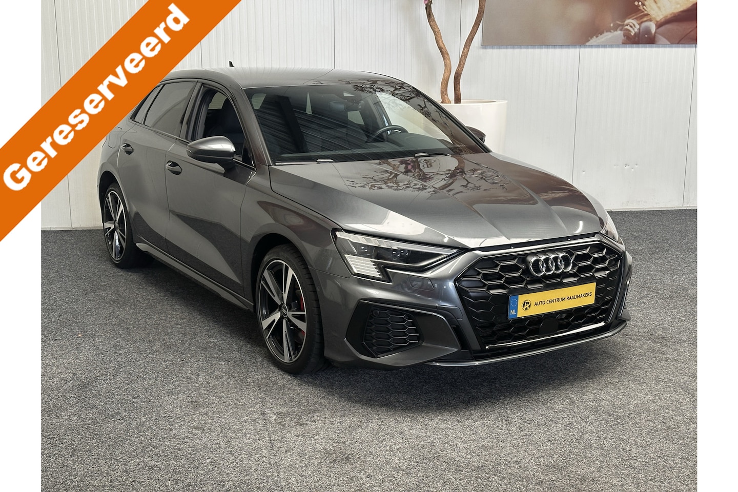 Audi A3 Sportback - 45 TFSI e EDITION S LINE PHEV NAVIGATIE LEDER/ALCANTARA CRUISE CONNTROL B&O DIGITAAL DASHB - AutoWereld.nl