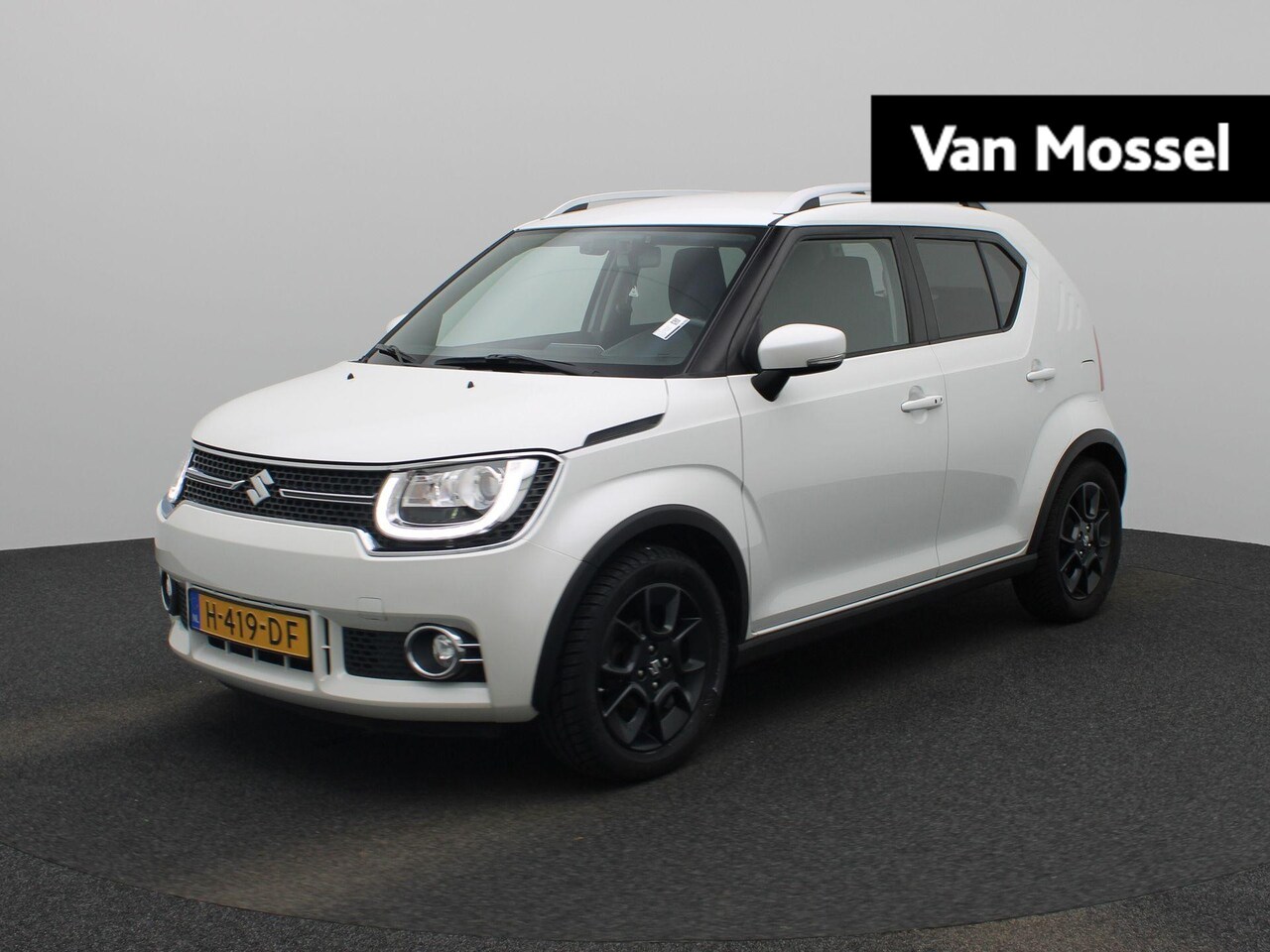 Suzuki Ignis - 1.2 AllGrip Smart Hybrid Stijl | Climate Control | Lichtmetalen Velgen | - AutoWereld.nl