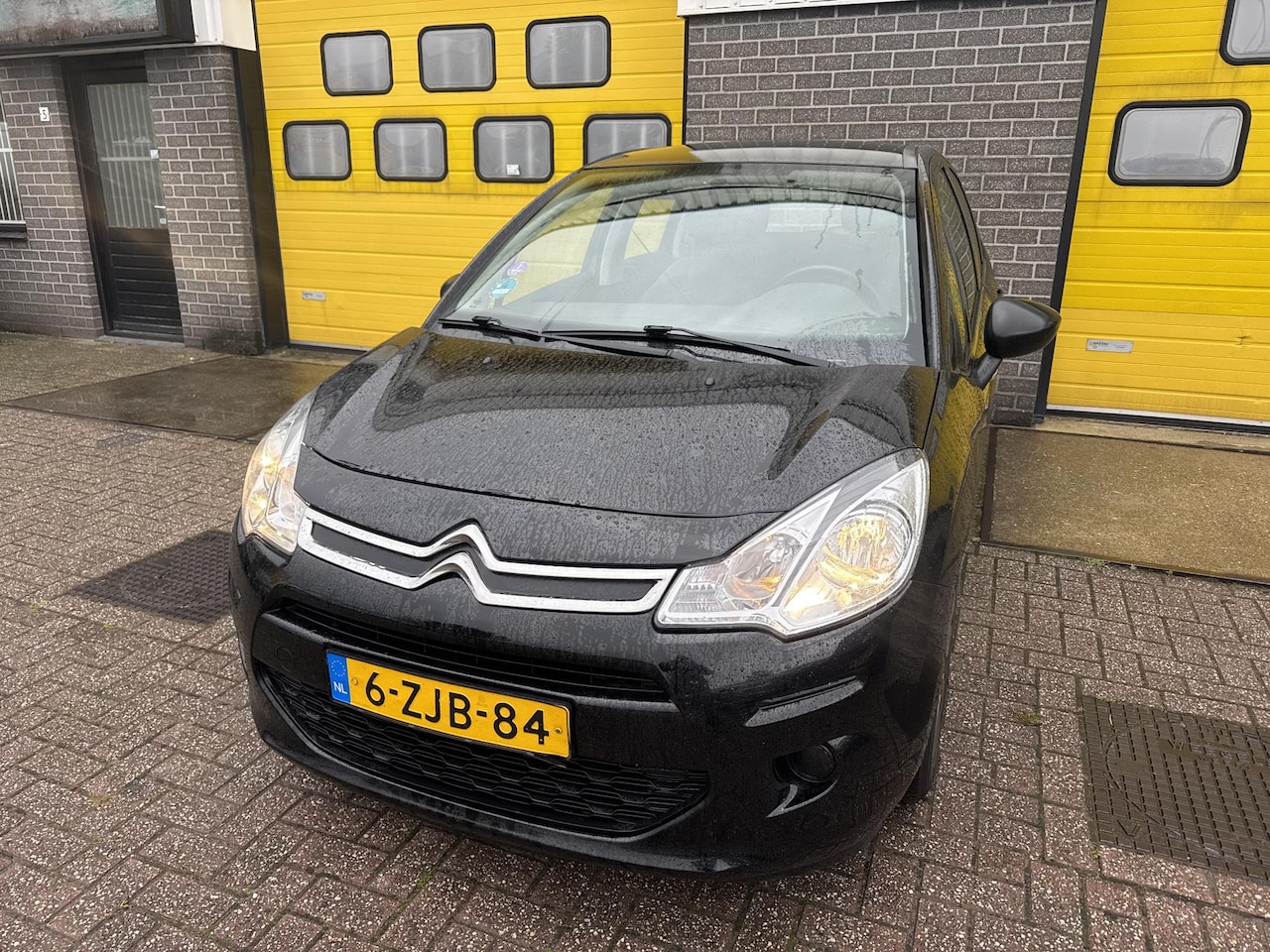 Citroën C3 - 1.0 VTi Tendance |Nieuwe APK|Airco|Boekjes - AutoWereld.nl