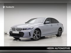 BMW 3-serie - 320e Sedan M-Sport | Hifi | Stoelverwarming | Privacy Glass | 18" |
