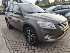 Toyota RAV4 - 2.0 VVT-i 2WD Comfort