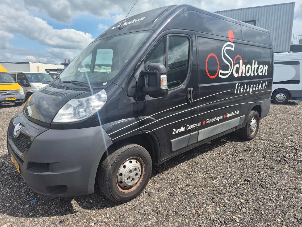 Peugeot Boxer - 330 2.2 HDI L2H2 Profit+ - AutoWereld.nl