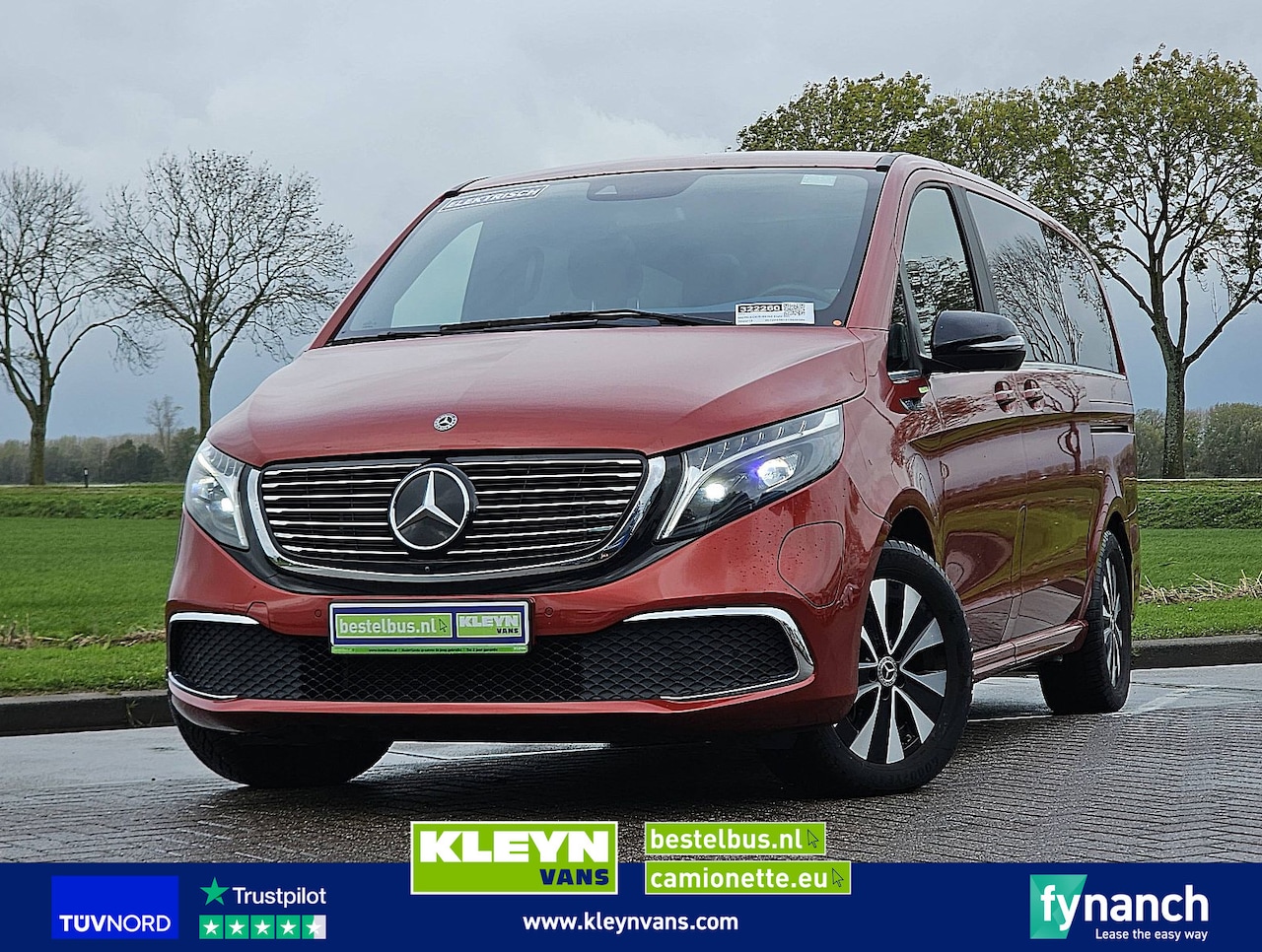 Mercedes-Benz EQV - 300 7-Zits Pano Navi L2! - AutoWereld.nl