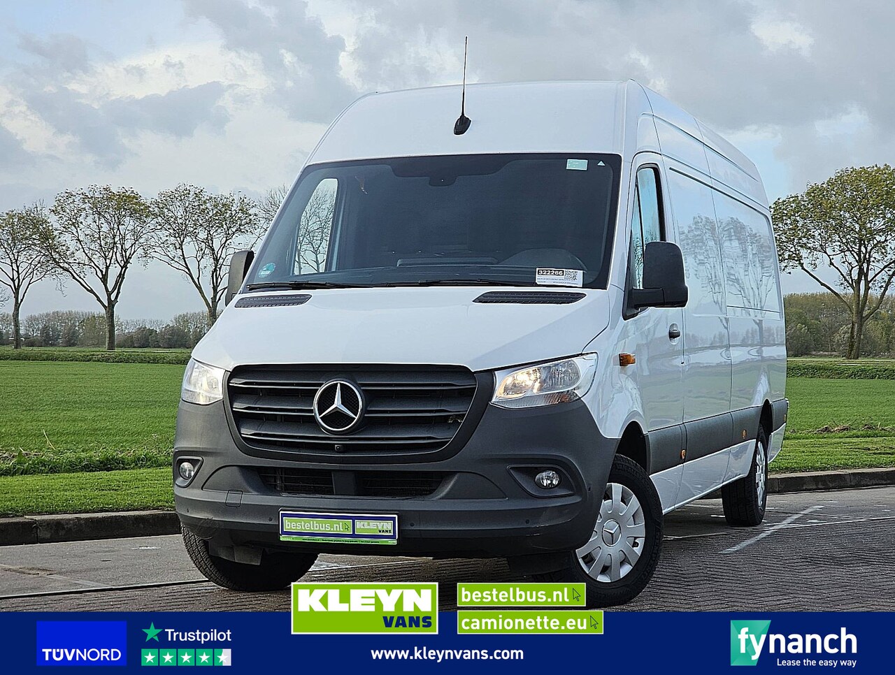 Mercedes-Benz Sprinter - 315 L3H2 Mbux Navi Euro6 - AutoWereld.nl