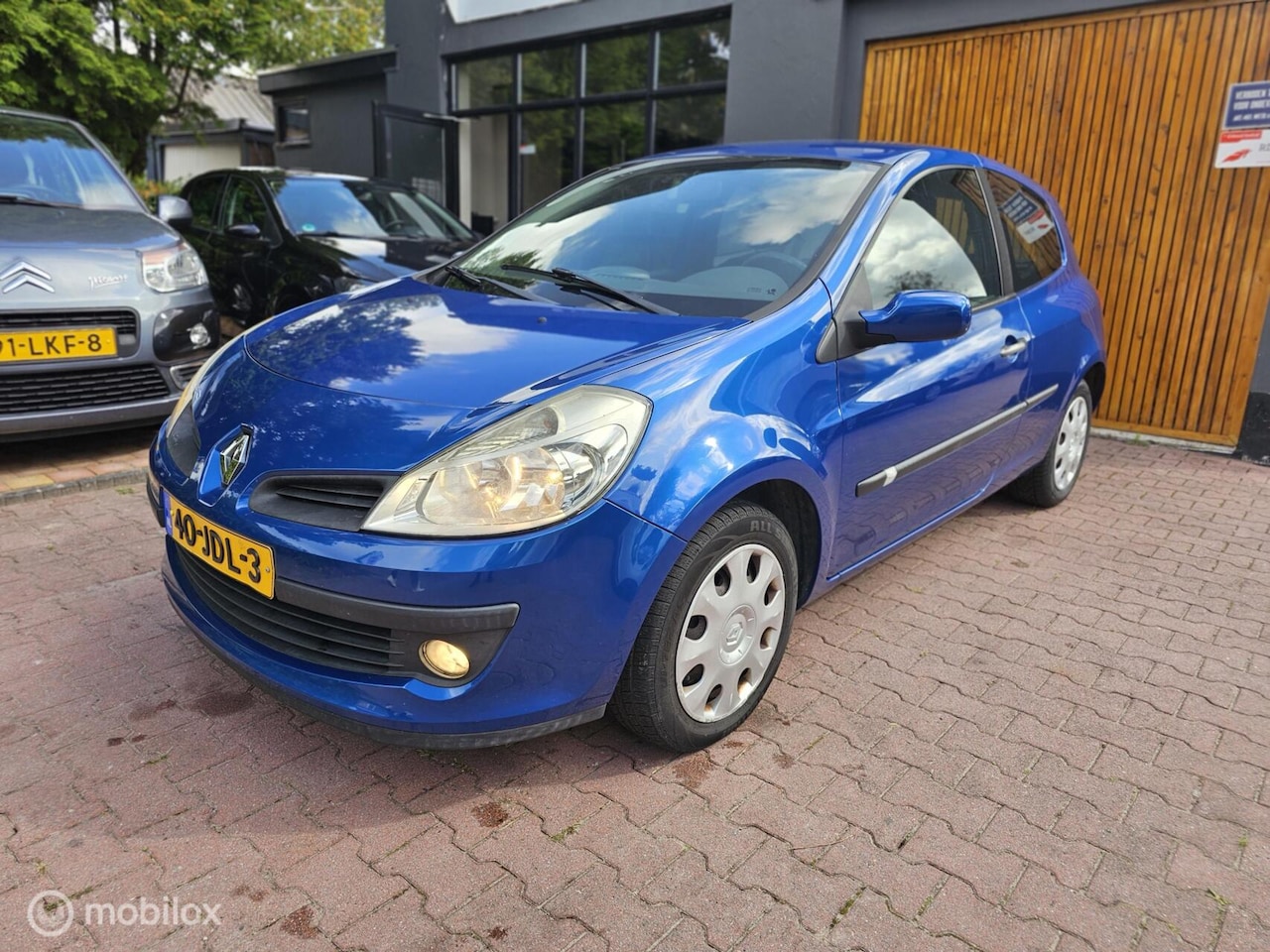 Renault Clio - 1.2-16V Collection 1.2-16V Collection - AutoWereld.nl
