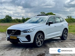 Volvo XC60 - 2.0 T6 Plug-in hybrid AWD Ultimate Dark | Head-Up Display | Stoel & stuurwielverwarming |