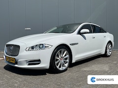 Jaguar XJ - 3.0 V6D 275pk Premium Luxury Automaat | Leder | Xenon | Camera | Climate | Keyless | Elek.