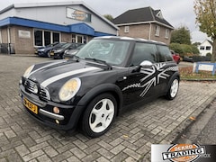MINI One - 1.6 Pepper Black & White uitvoering